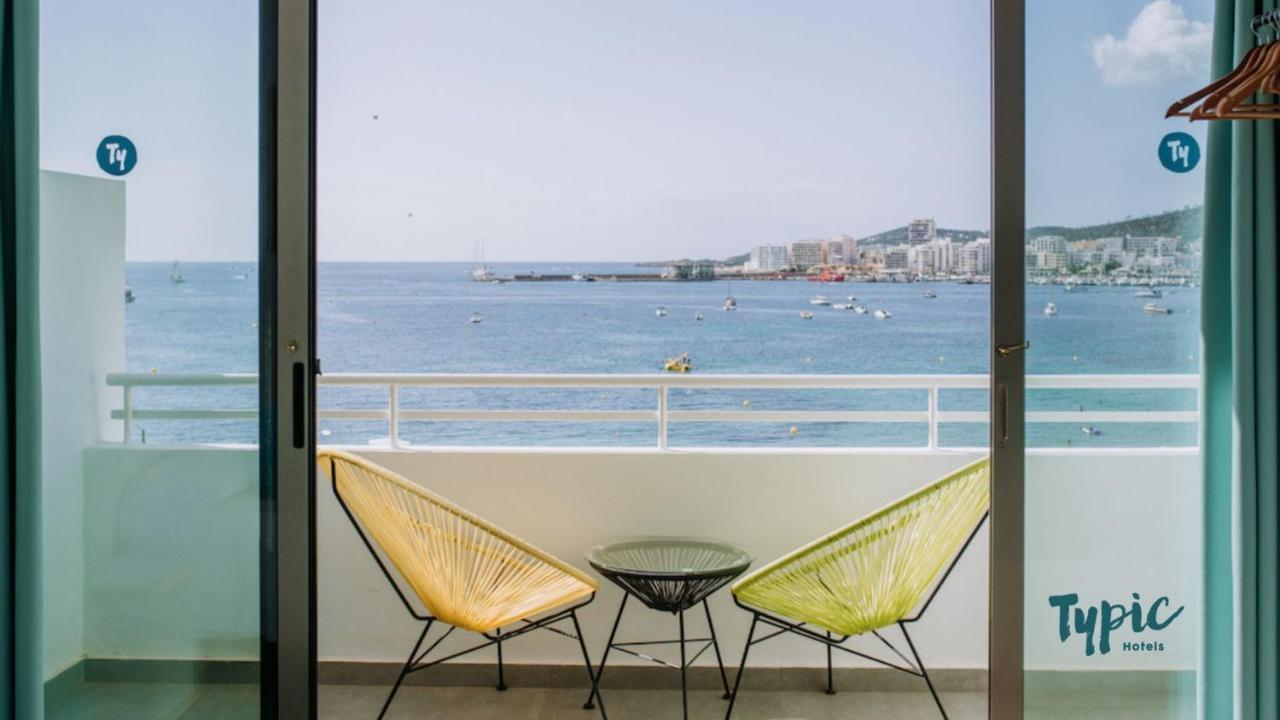 Typic Marina Playa - Adults Only Aparthotel Sant Antoni de Portmany Esterno foto